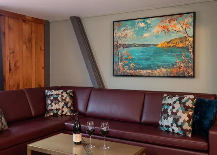 La Tourelle Inn & Spa